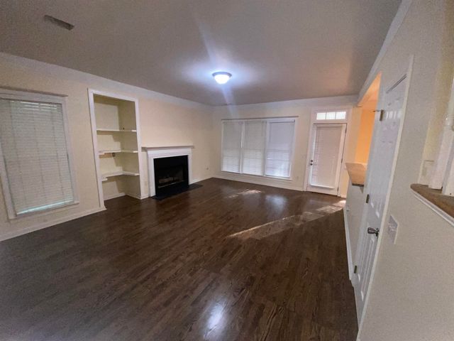 7 Angel Wing Court, Taylors, SC 29687
