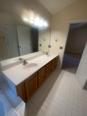 7 Angel Wing Court, Taylors, SC 29687