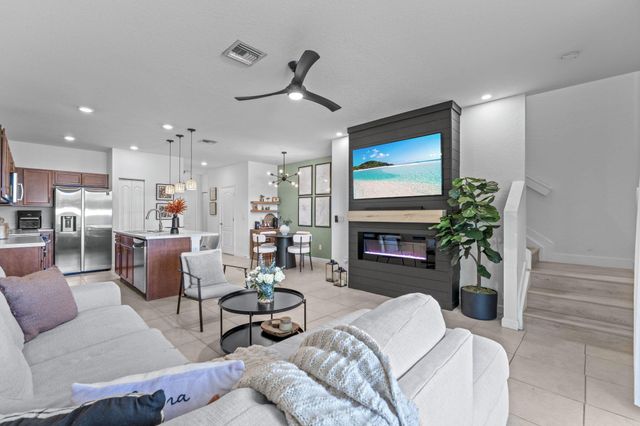 5303 Silverdrift Lane 2, Lake Worth, FL 33463