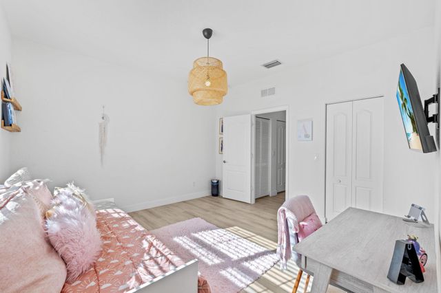 5303 Silverdrift Lane 2, Lake Worth, FL 33463