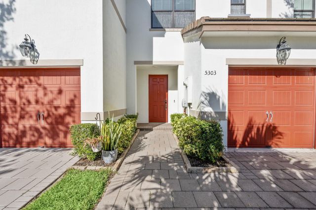 5303 Silverdrift Lane 2, Lake Worth, FL 33463