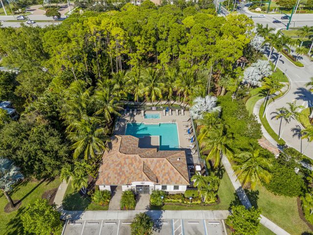 5303 Silverdrift Lane 2, Lake Worth, FL 33463