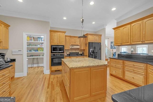 258 N Salem Drive, Mcdonough, GA 30253