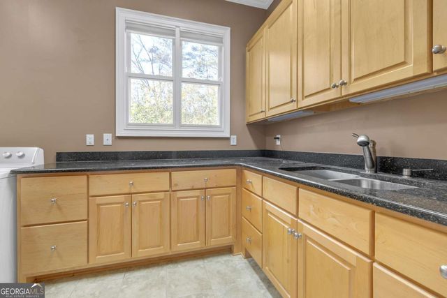 258 N Salem Drive, Mcdonough, GA 30253