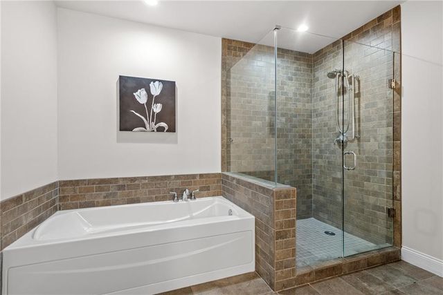 270 17th NW Street 3806, Atlanta, GA 30363