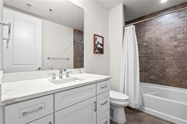 270 17th NW Street 3806, Atlanta, GA 30363