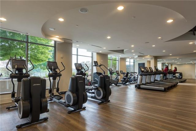 270 17th NW Street 3806, Atlanta, GA 30363