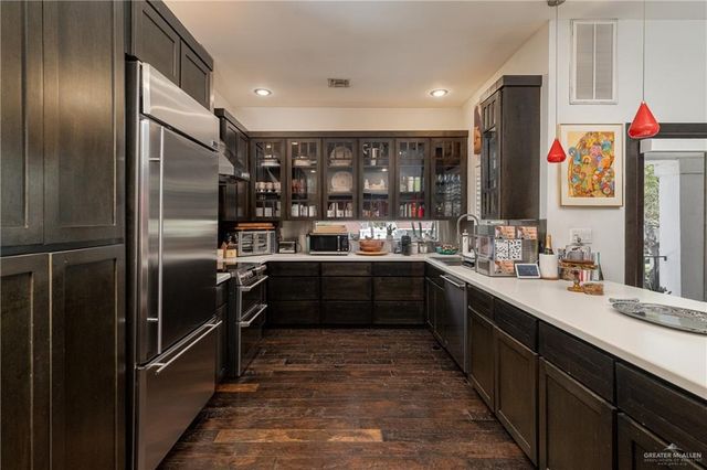 124 W Sunflower Avenue, Mcallen, TX 78504