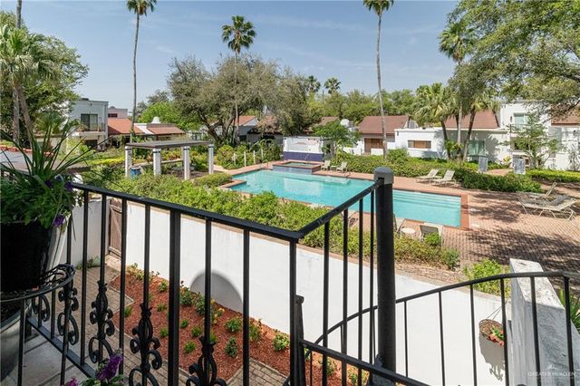 124 W Sunflower Avenue, Mcallen, TX 78504