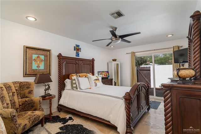 124 W Sunflower Avenue, Mcallen, TX 78504