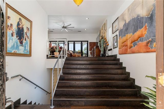 124 W Sunflower Avenue, Mcallen, TX 78504