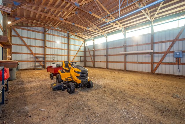 2302 English Prairie Road, Spring Grove, IL 60081