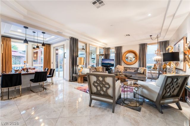 7453 Singing Tree Street, Las Vegas, NV 89123