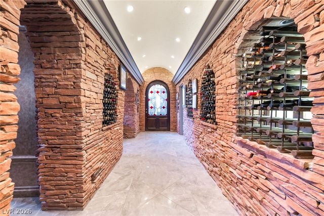 7453 Singing Tree Street, Las Vegas, NV 89123