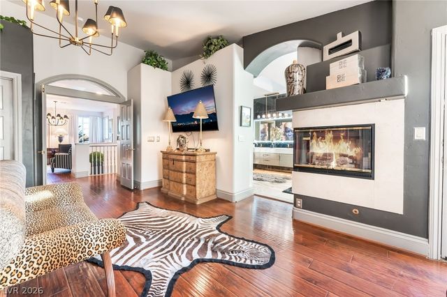 7453 Singing Tree Street, Las Vegas, NV 89123