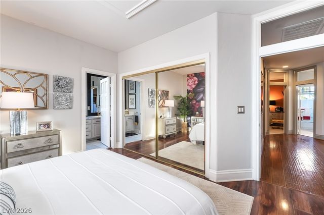 7453 Singing Tree Street, Las Vegas, NV 89123