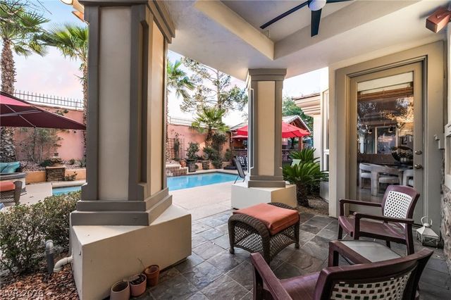 7453 Singing Tree Street, Las Vegas, NV 89123