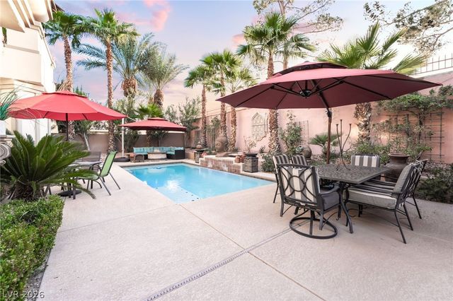 7453 Singing Tree Street, Las Vegas, NV 89123