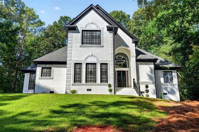 141 Amicalola Way, Jonesboro, GA 30236