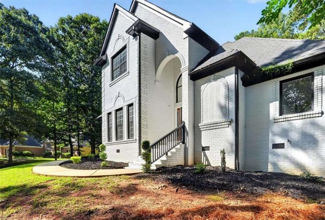 141 Amicalola Way, Jonesboro, GA 30236