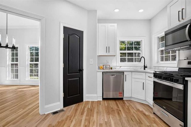 141 Amicalola Way, Jonesboro, GA 30236