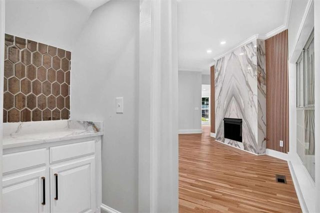 141 Amicalola Way, Jonesboro, GA 30236