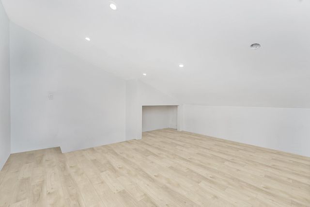 25 Fuller Court A, Staten Island, NY 10306