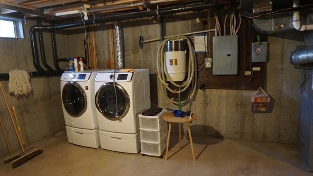 200 Lambert Terrace 77, Chicopee, MA 01020