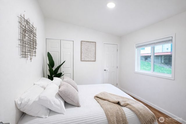 10904 49th Ave S, Tukwila, WA 98178