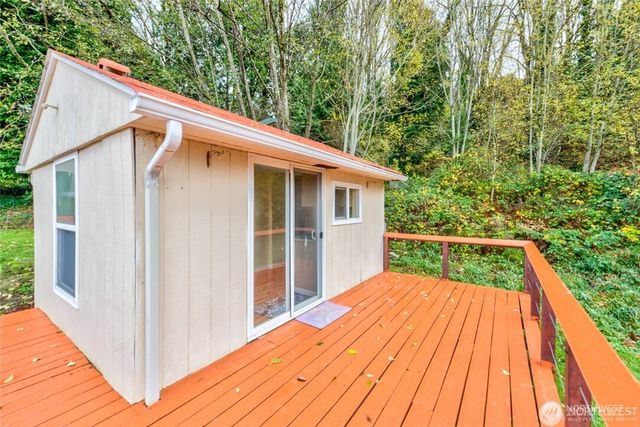 10904 49th Ave S, Tukwila, WA 98178