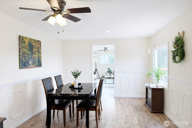 10904 49th Ave S, Tukwila, WA 98178