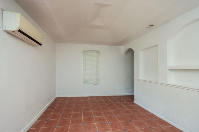 3408 Loganwood Drive, Dallas, TX 75227