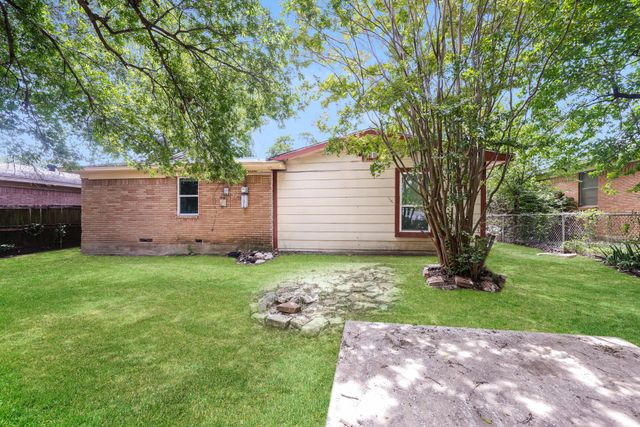 3408 Loganwood Drive, Dallas, TX 75227