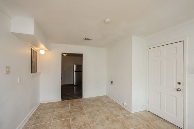 3408 Loganwood Drive, Dallas, TX 75227