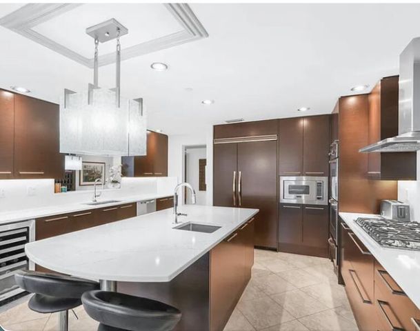 3800 N Ocean Drive 650, Singer Island, FL 33404