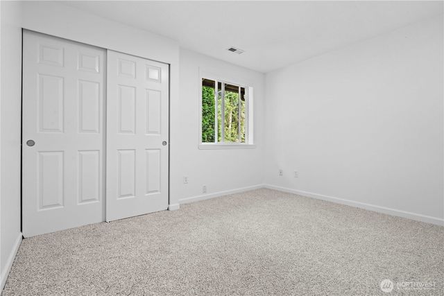 16405 95th Avenue Ct E, Puyallup, WA 98375