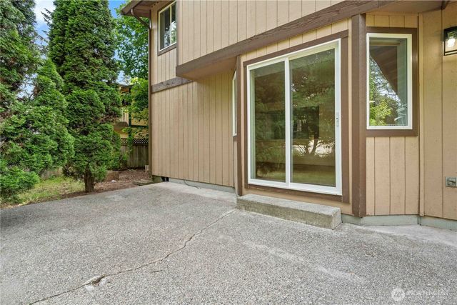 16405 95th Avenue Ct E, Puyallup, WA 98375