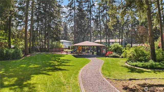 16405 95th Avenue Ct E, Puyallup, WA 98375