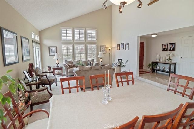 9730 Mustang Way, Sunland, CA 91040