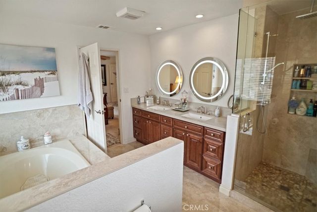 9730 Mustang Way, Sunland, CA 91040