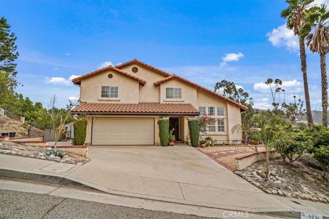 9730 Mustang Way, Sunland, CA 91040