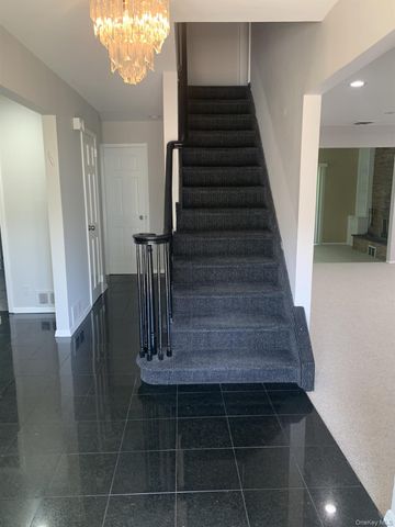 220 Jackson Place, Hewlett, NY 11557