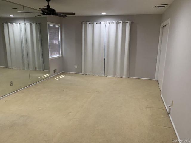 220 Jackson Place, Hewlett, NY 11557