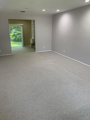 220 Jackson Place, Hewlett, NY 11557