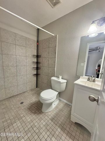 10281 Valle Del Mar Drive, Socorro, TX 79927