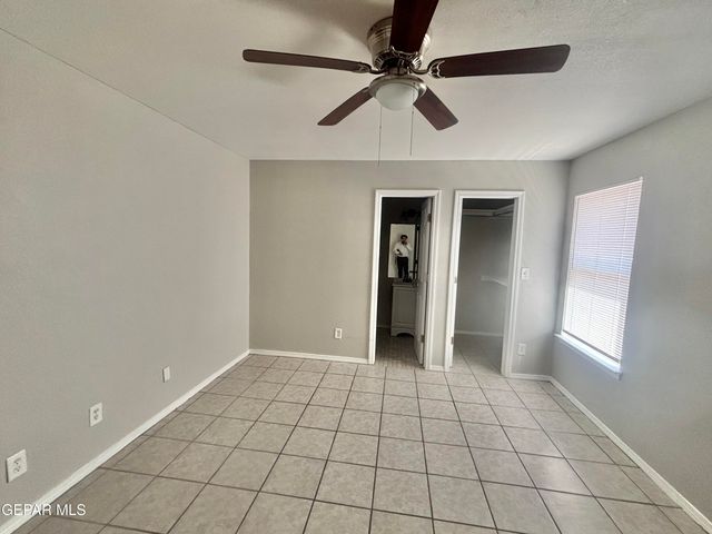 10281 Valle Del Mar Drive, Socorro, TX 79927