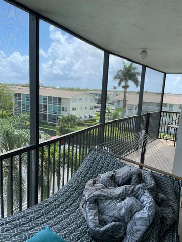 720 E Ocean Avenue 407, Boynton Beach, FL 33435