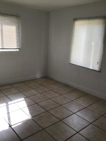 364 Johnston Street, Fort Pierce, FL 34982