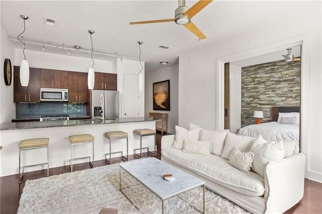 200 N Highland Avenue NE 207, Atlanta, GA 30307