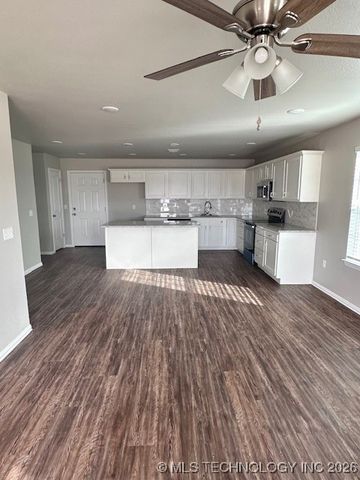 3308 Seabiscuit, Durant, OK 74701